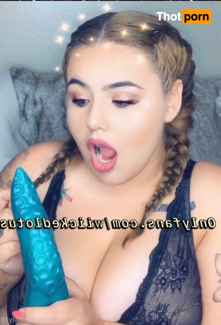 Elizabeth ✨ 5765905