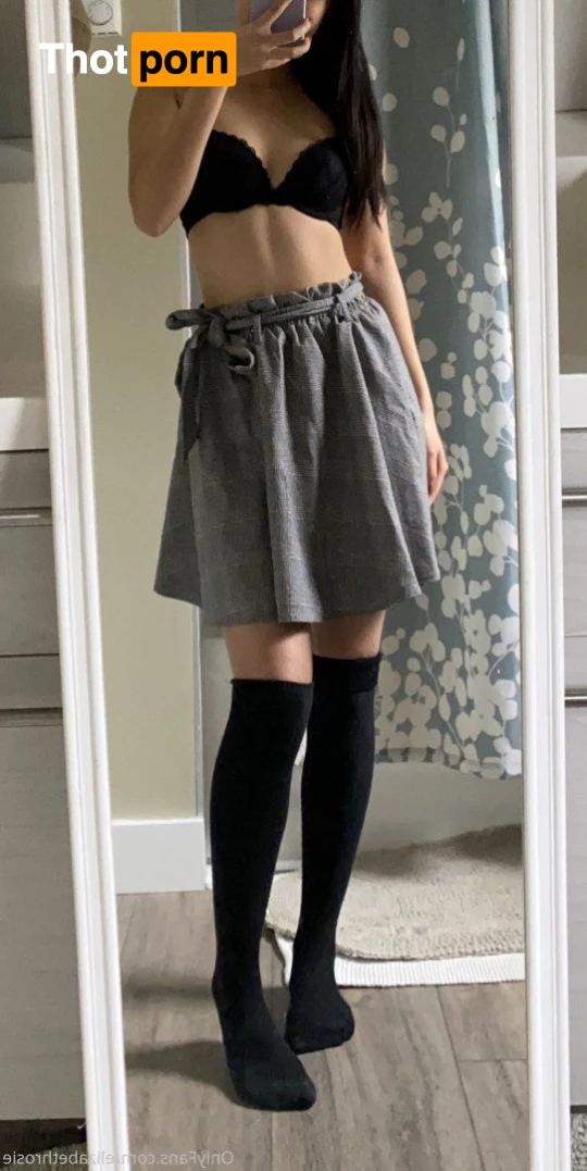 elizabethrosie 5109296