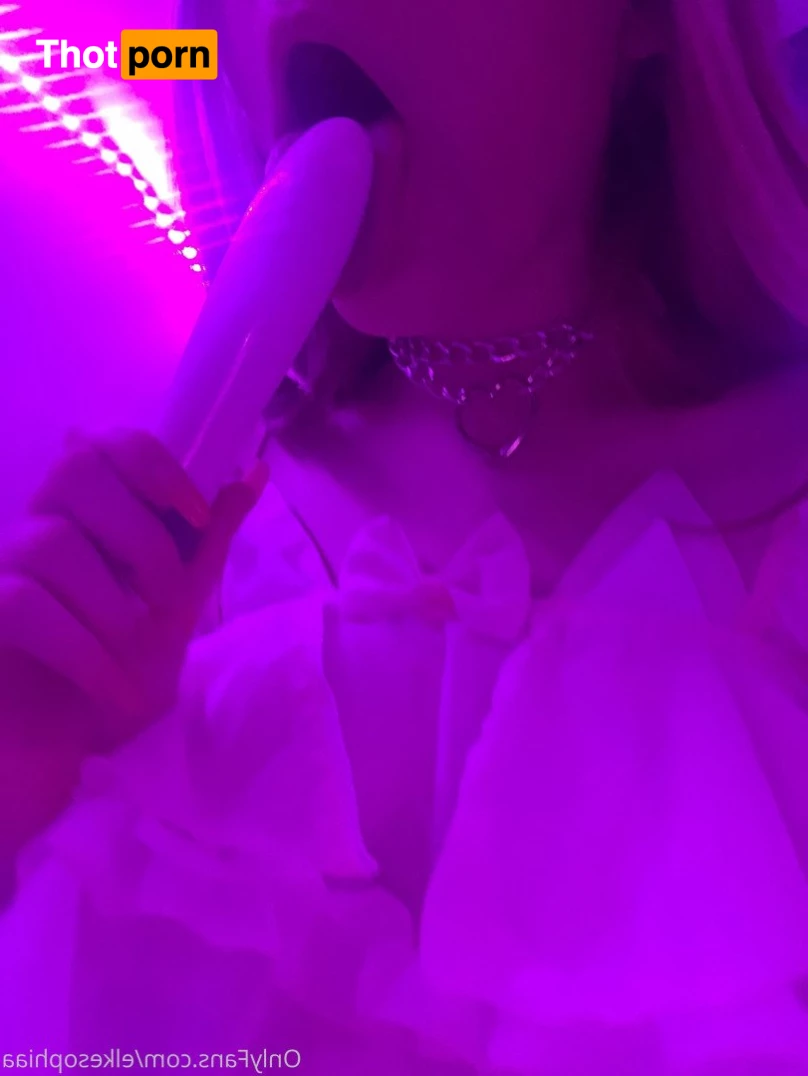 ʕ•ᴥ•ʔelkeʕ•ᴥ•ʔ 5179357