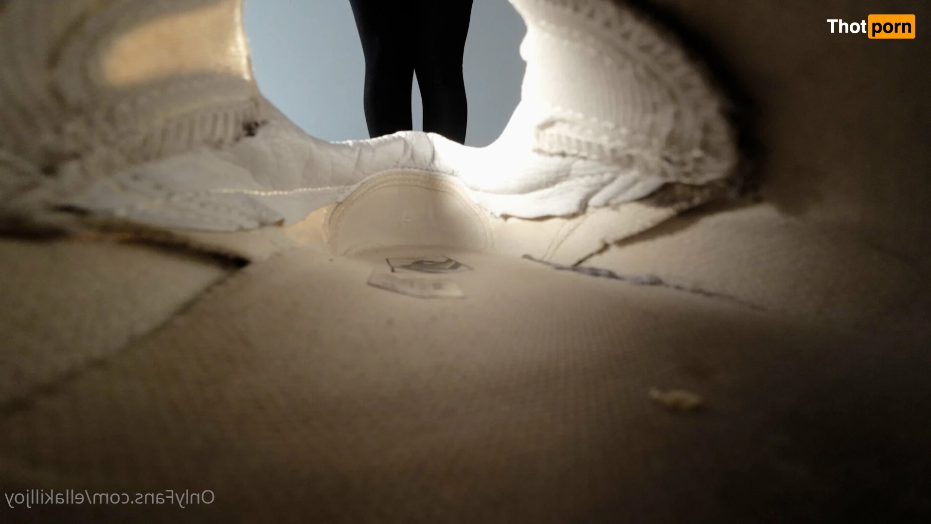 Giantess Ella 5087705