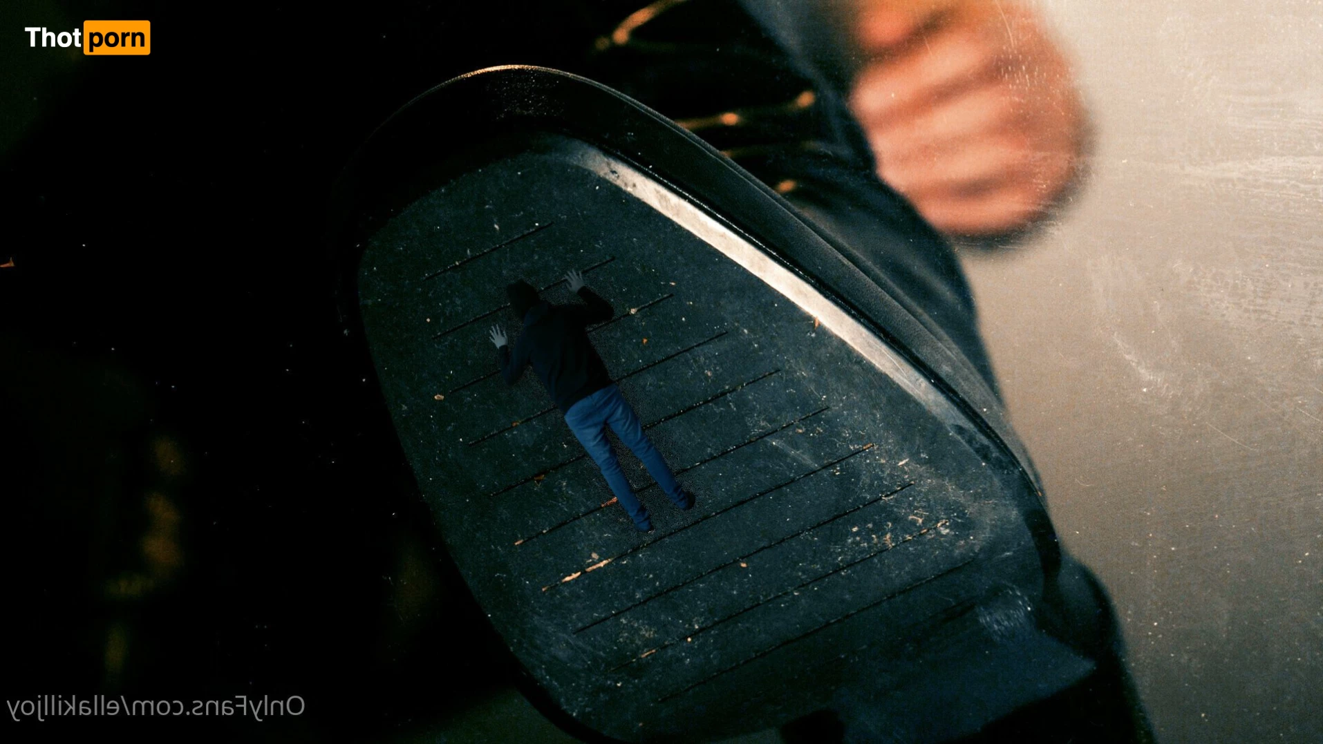 Giantess Ella 5088357