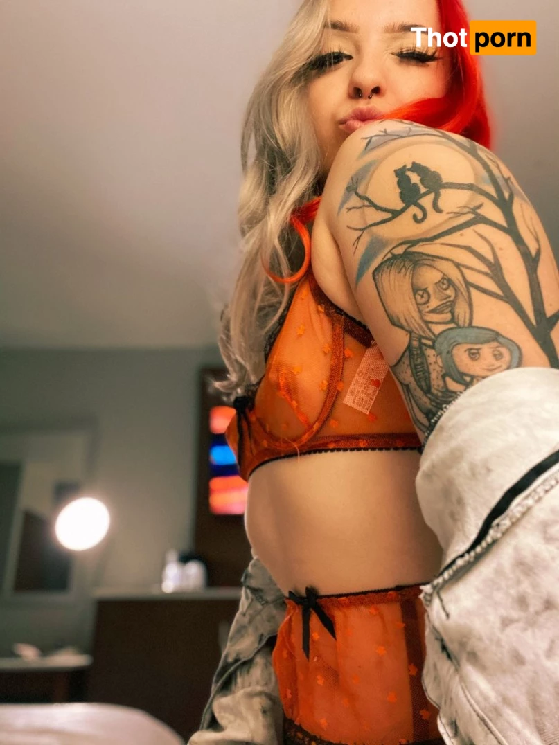 CheekyWahmen 5083747