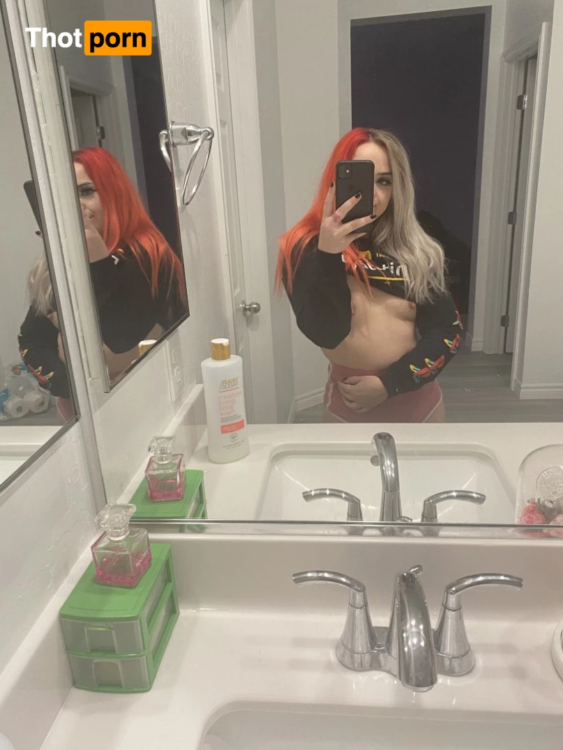 CheekyWahmen 5084054