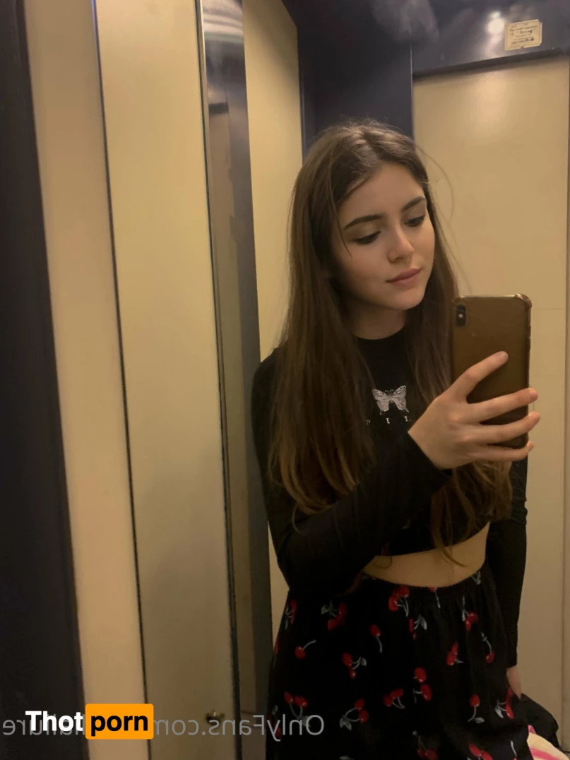 🟢  𝐸𝑀𝐼𝐿𝐼𝒜 💛🧸 5587446