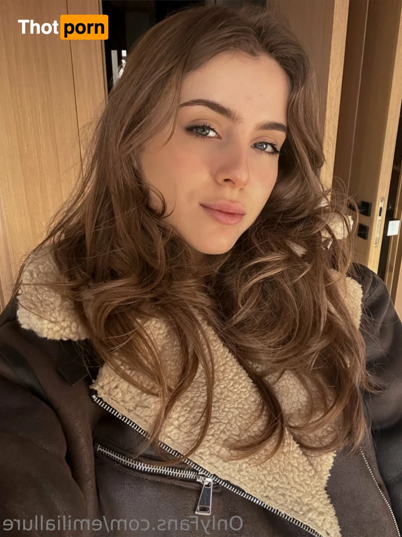 🟢  𝐸𝑀𝐼𝐿𝐼𝒜 💛🧸 13197629