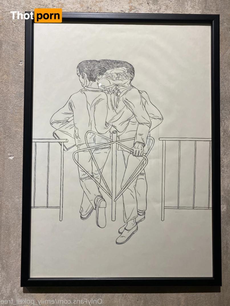 Emily wants to play🍓 5762225