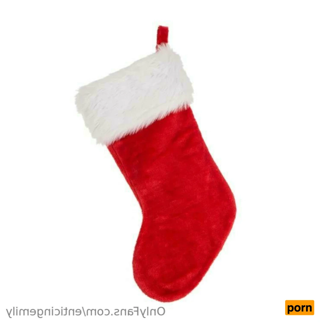 Enticing Emily 16107562