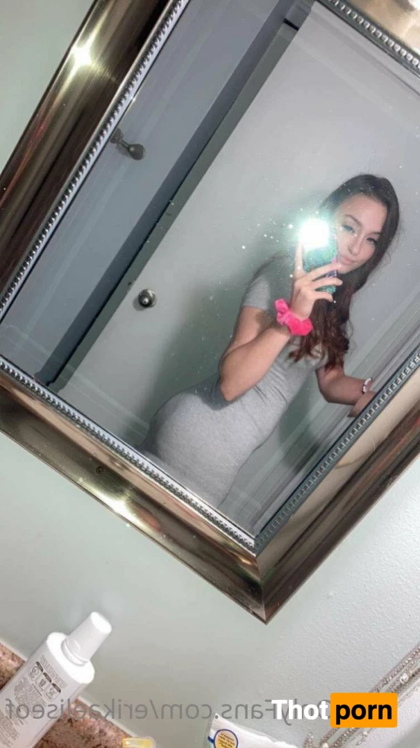 ErikaElise🌙 5087668