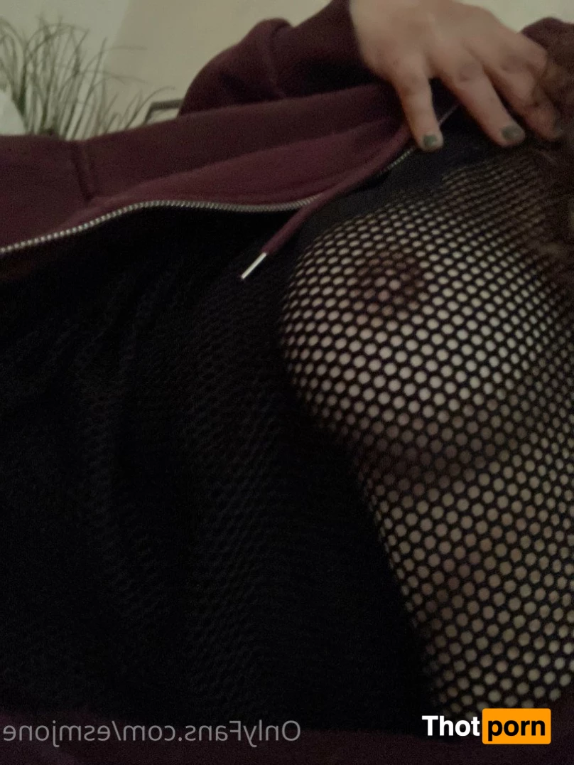 Esmeralda Jones 5075830