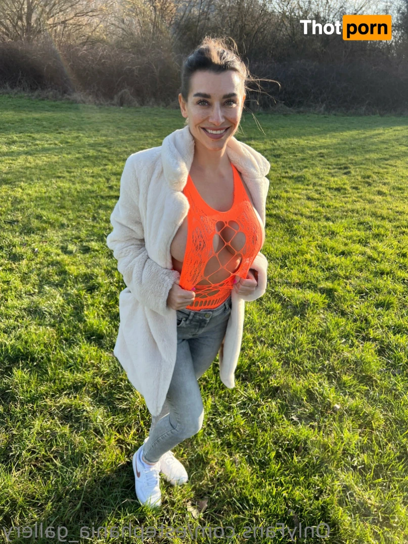 Estephania_gallery 13176098