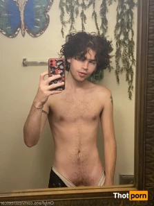 5077944