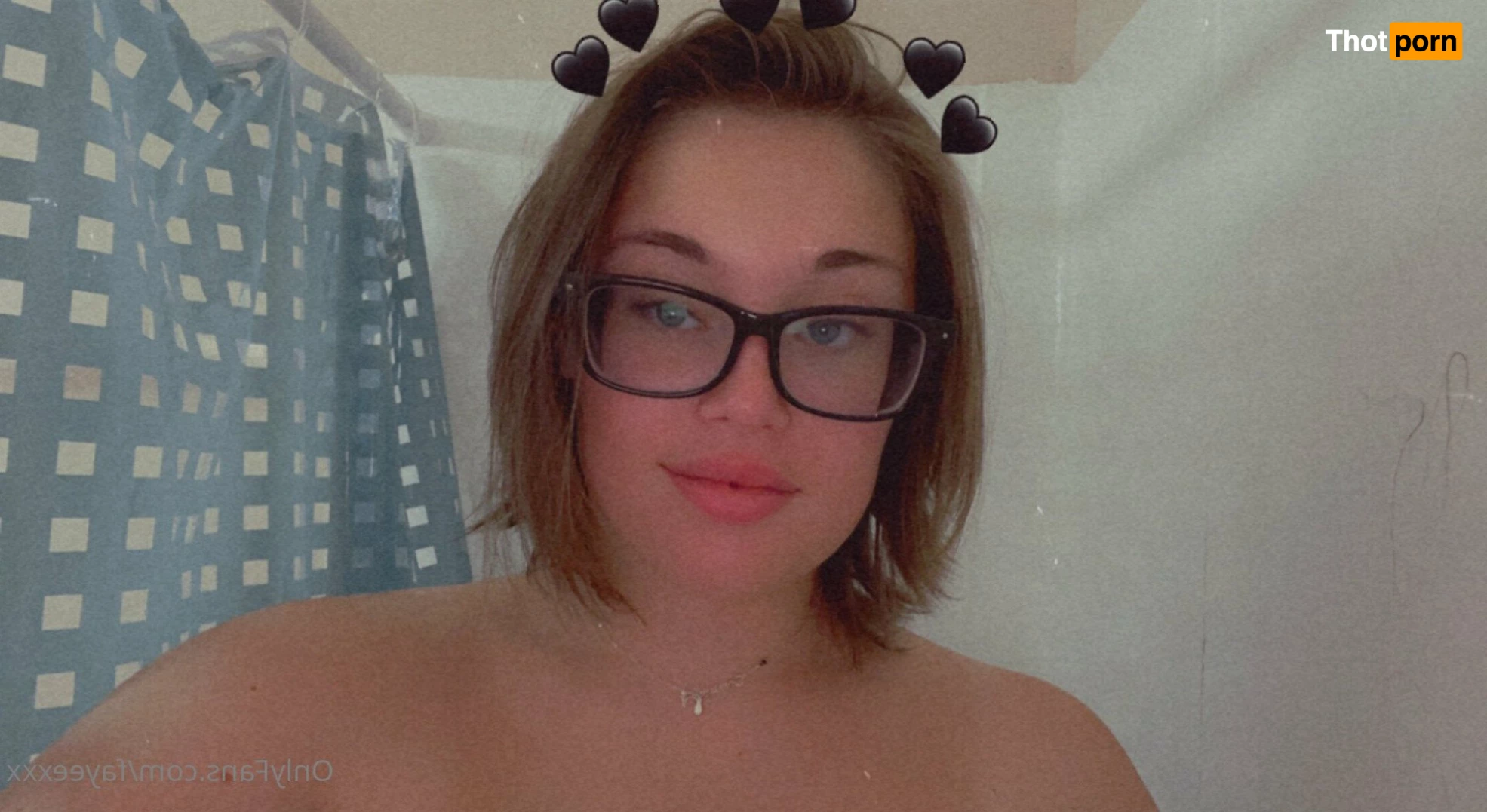 Faye ~ online 5082698