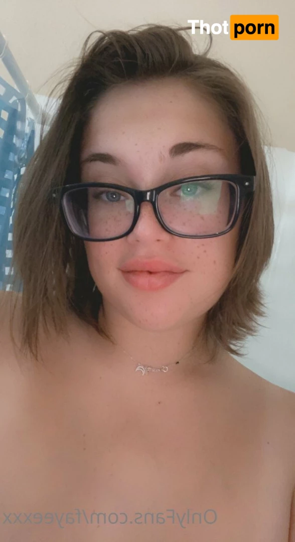 Faye ~ online 5082709