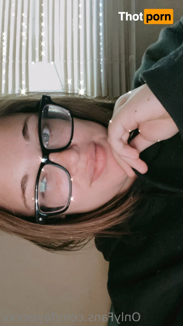 Faye ~ online 13946198