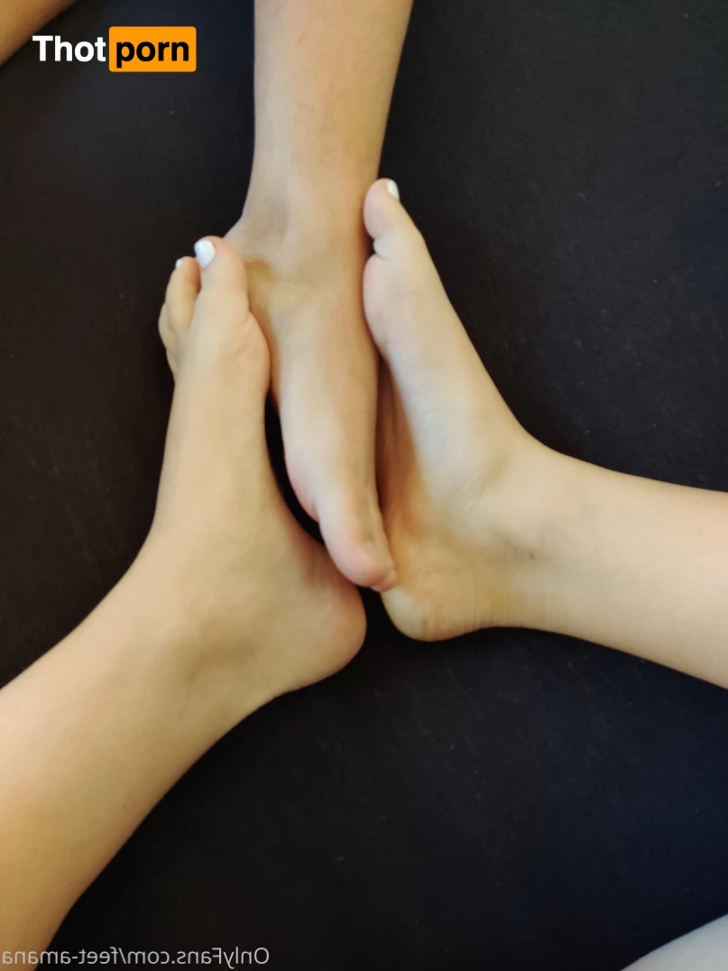 Feet me baby 🦶🏼 Foot concent EVERYDAY 👣 5581031