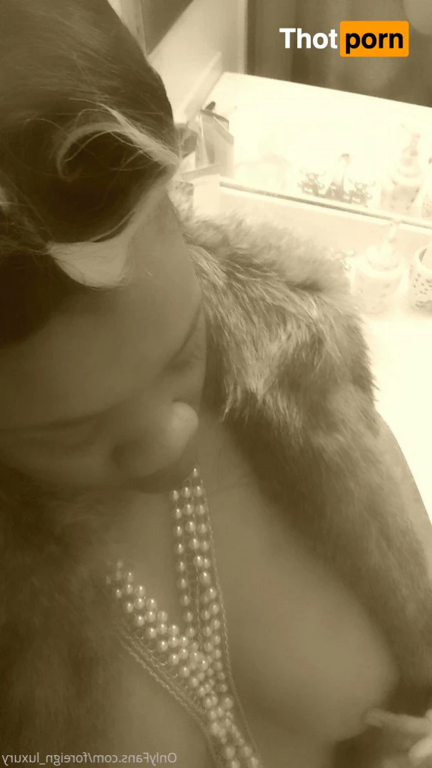 ForeignLuxury 5068625