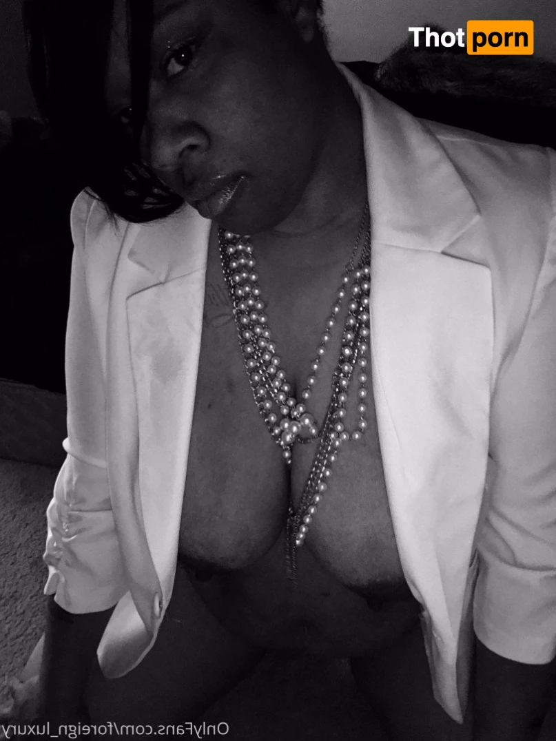 ForeignLuxury 5068823