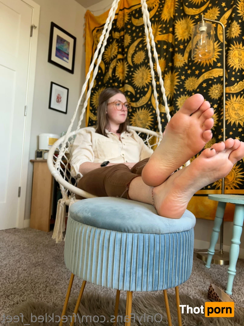 Freckled Feet 5791329