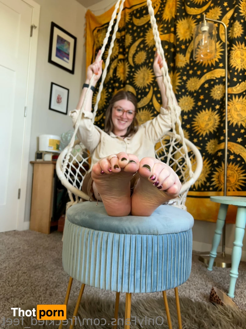 Freckled Feet 5791457