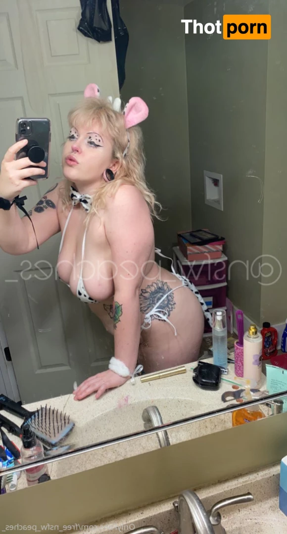 free_nsfw_peaches_ 5573078