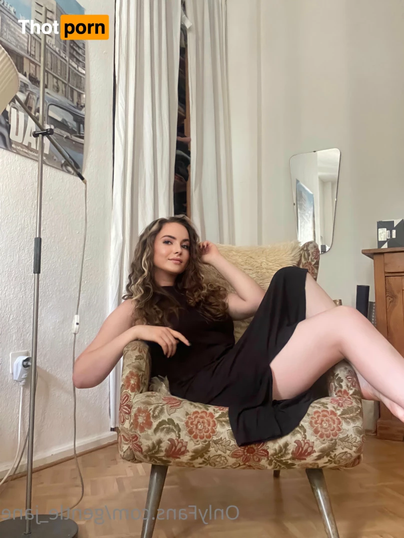 Jane 🎻💄🌹 5626559