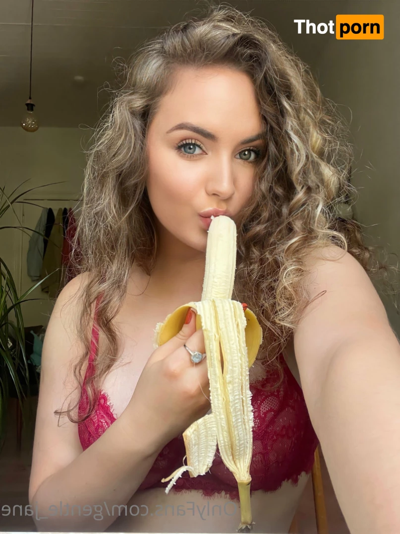 Jane 🎻💄🌹 9095436