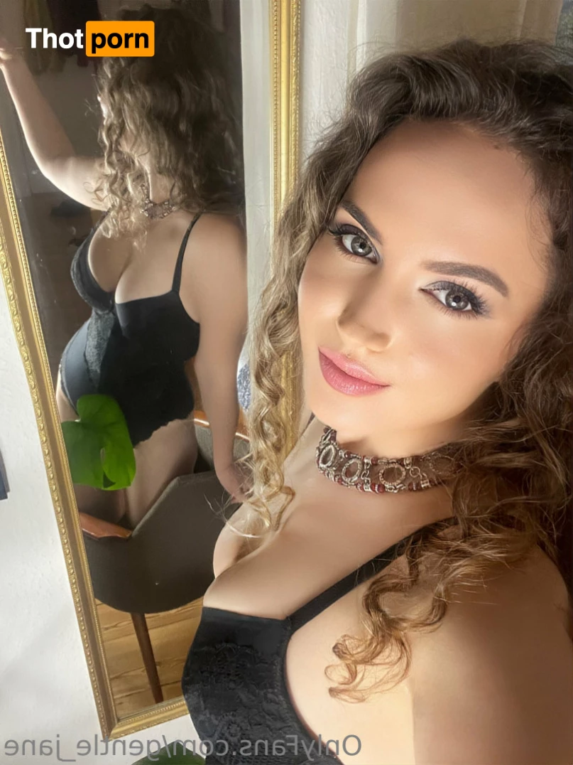 Jane 🎻💄🌹 9095521