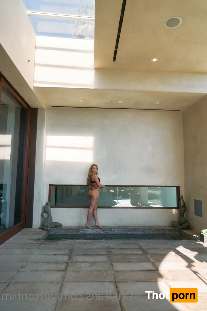 Girls on Film 12768041