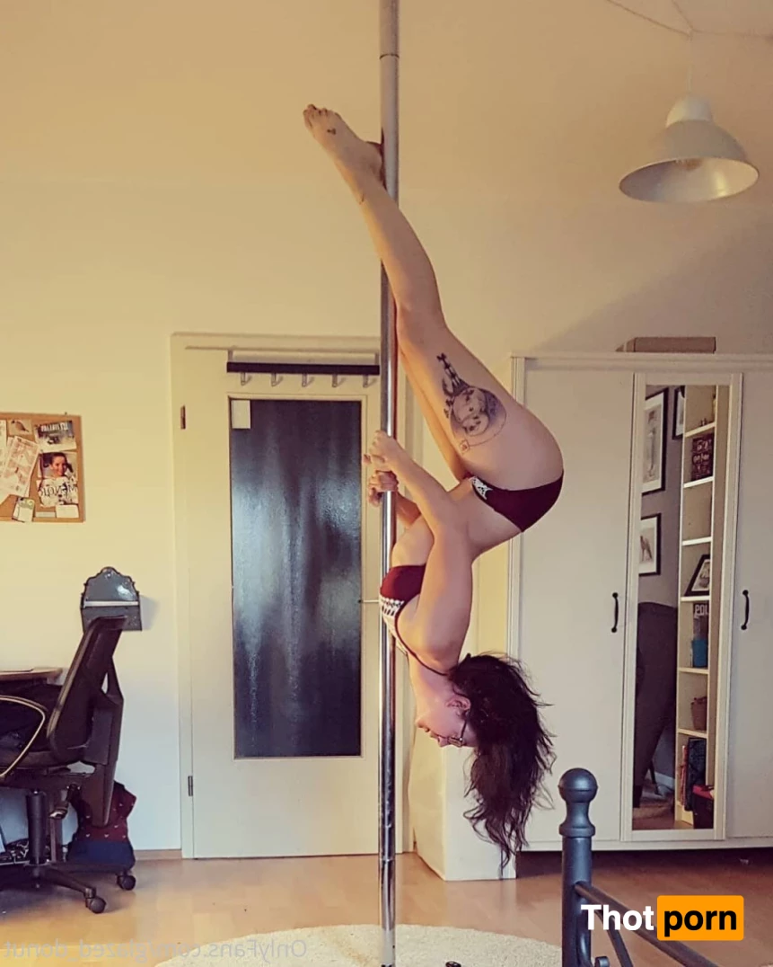 Glazed Donut 5766242