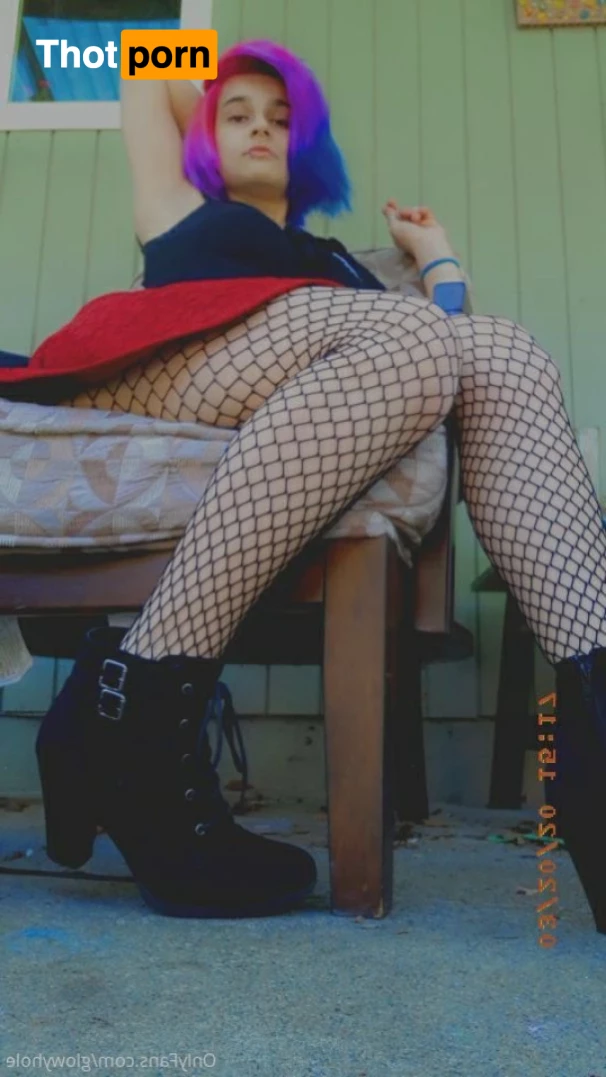 ✨Glowsticksss✨ 5612432