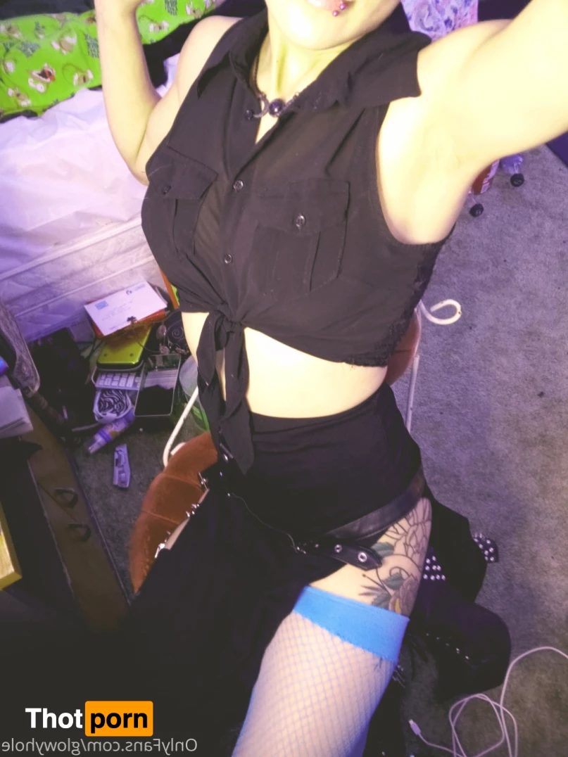 ✨Glowsticksss✨ 5612501