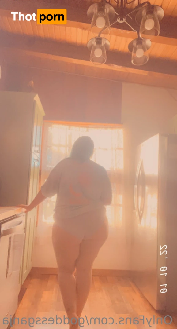 Goddess Ganja 5766091