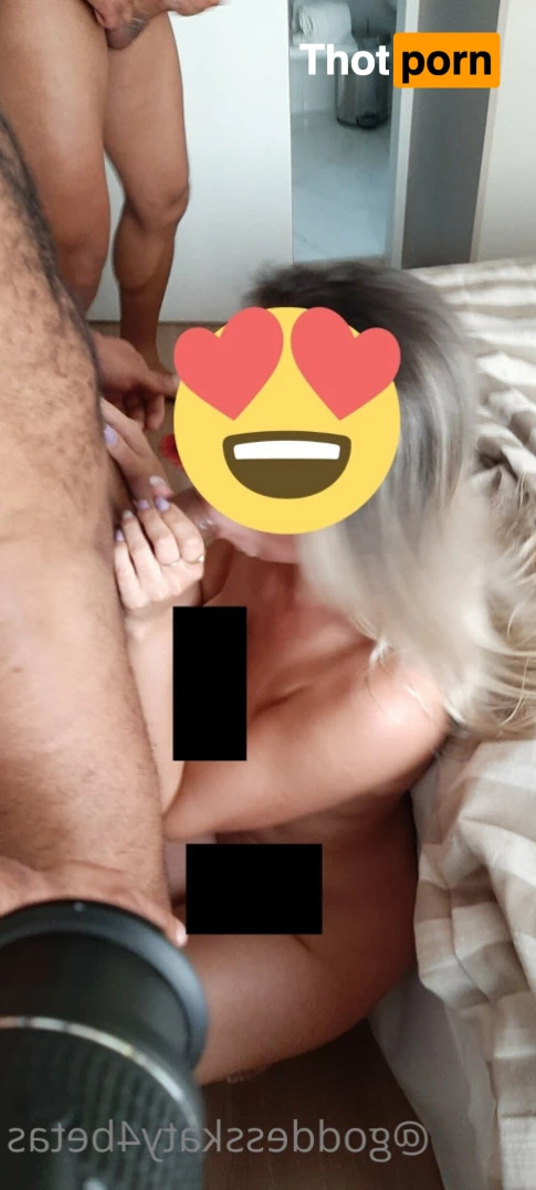 Goddess Katy 4 Beta Boys 5612183