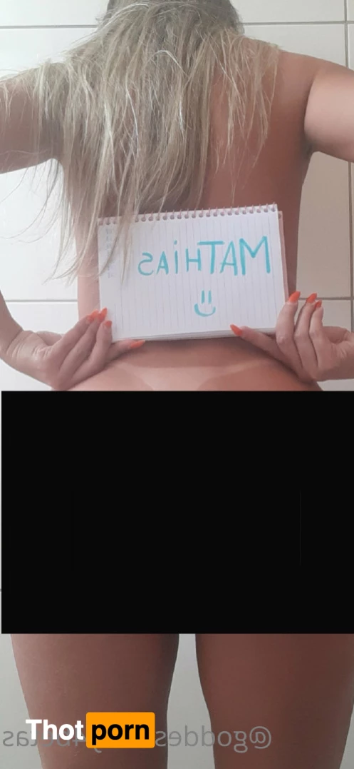 Goddess Katy 4 Beta Boys 5612222