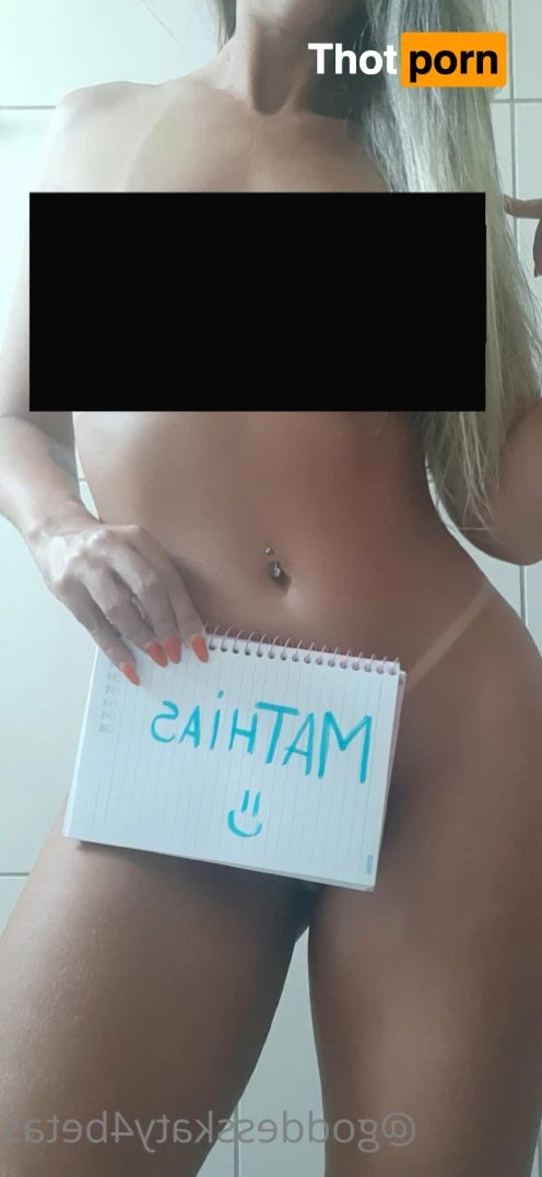 Goddess Katy 4 Beta Boys 5612260