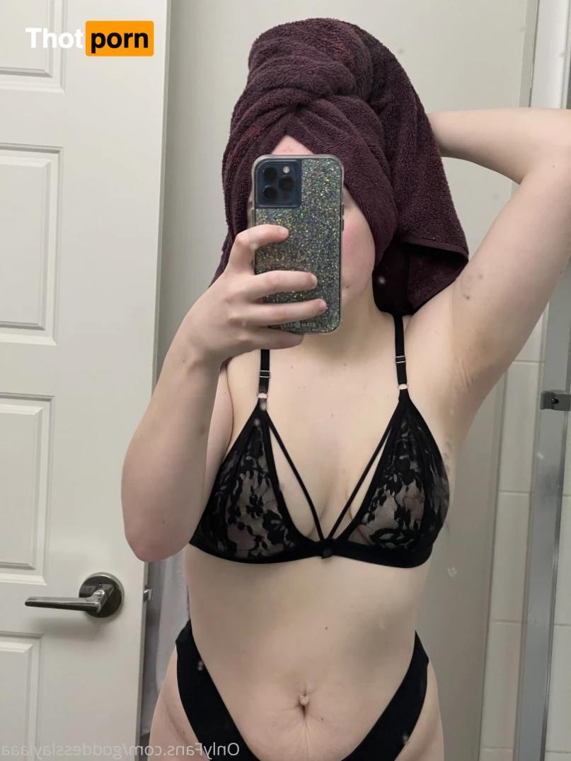 Goddess Layla🦋 5695588