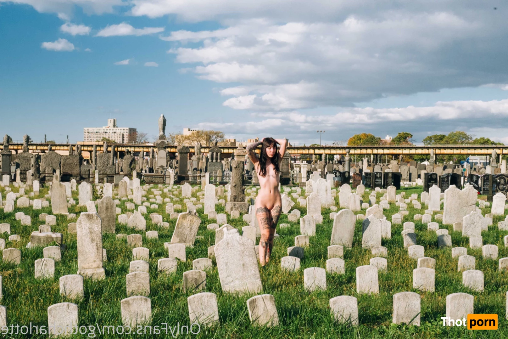 Charlotte Sartre 5764673