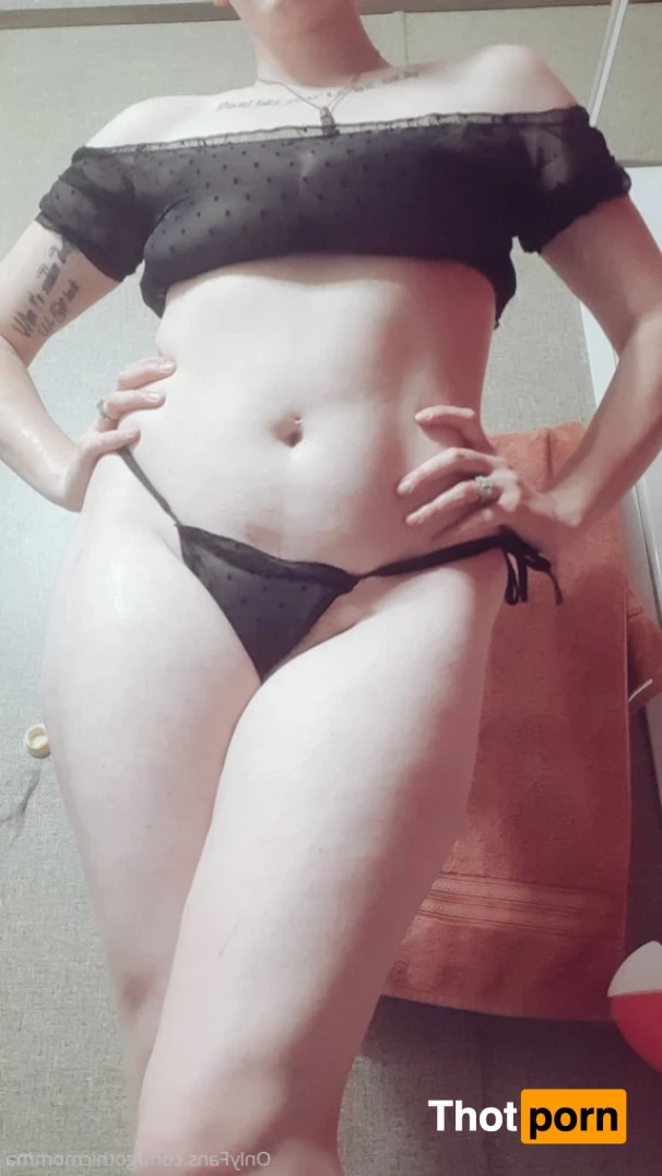 Gothic goddess 5787521