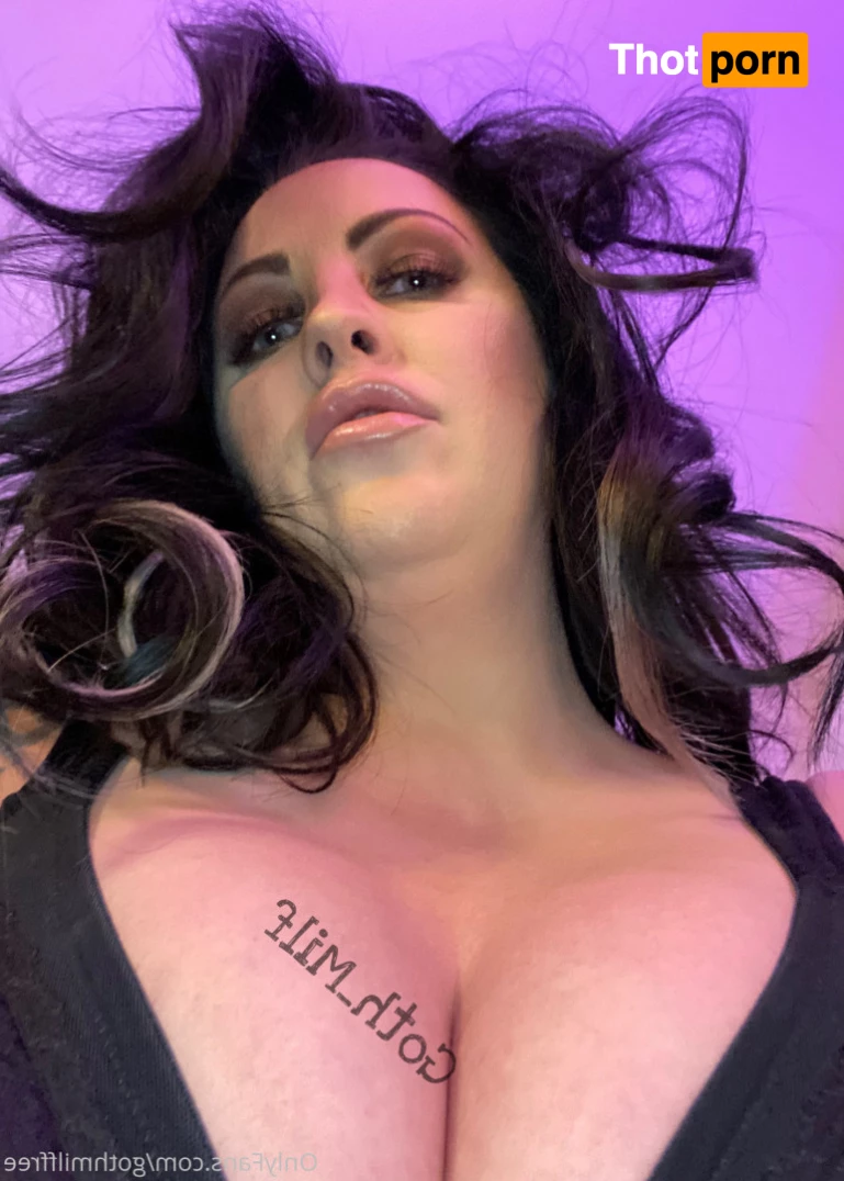 Goth_Milf Free 5532737