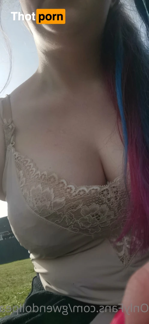 Gwendoll Peach 12705762