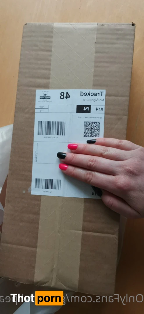 Gwendoll Peach 12705788