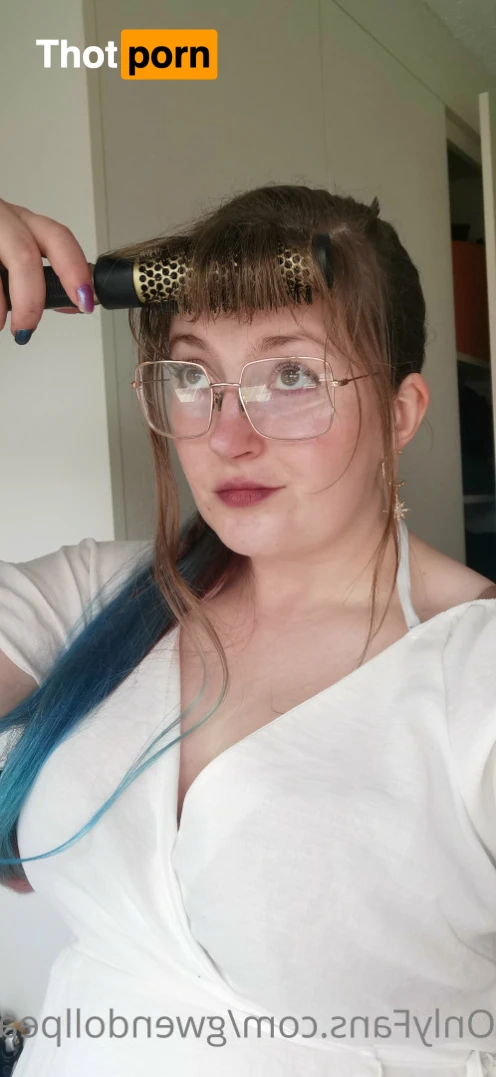 Gwendoll Peach 12706276