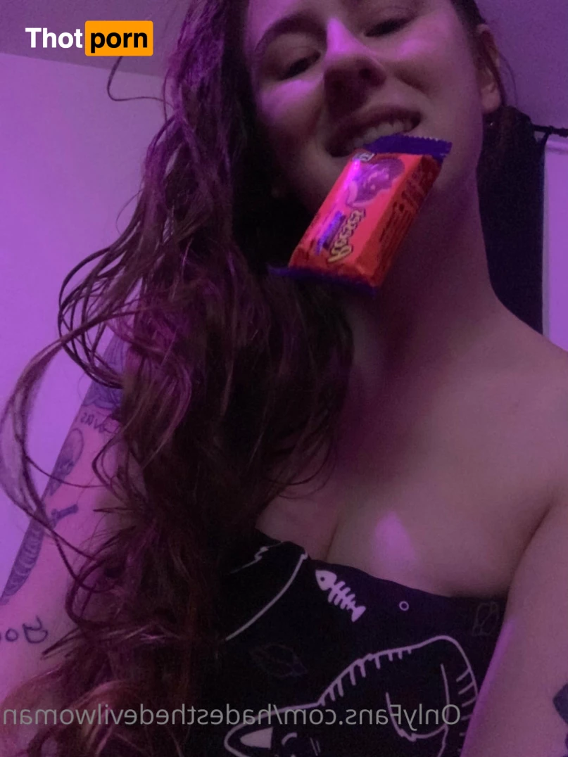 HadestheDevilWoman 5587757