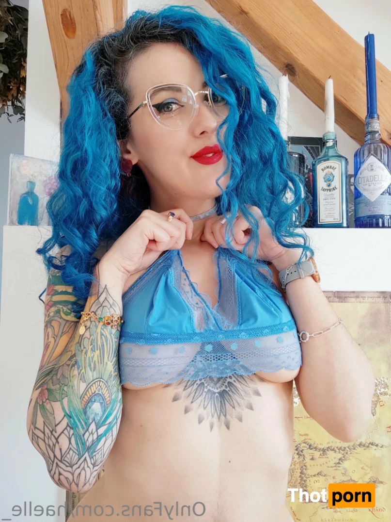 Haelle ⚜️🐍 5785302