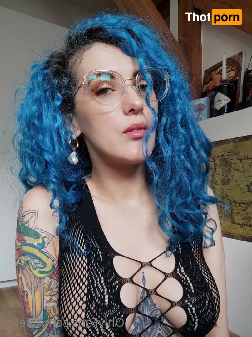 Haelle ⚜️🐍 5785407