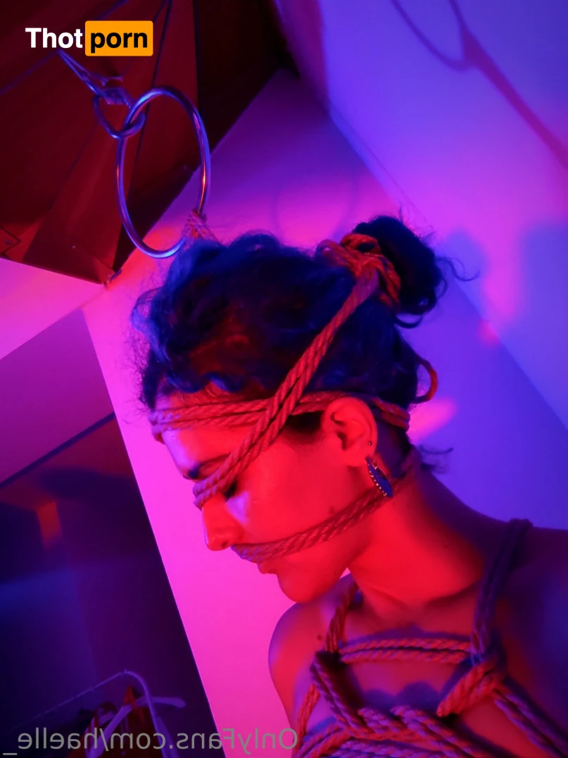 Haelle ⚜️🐍 5785436