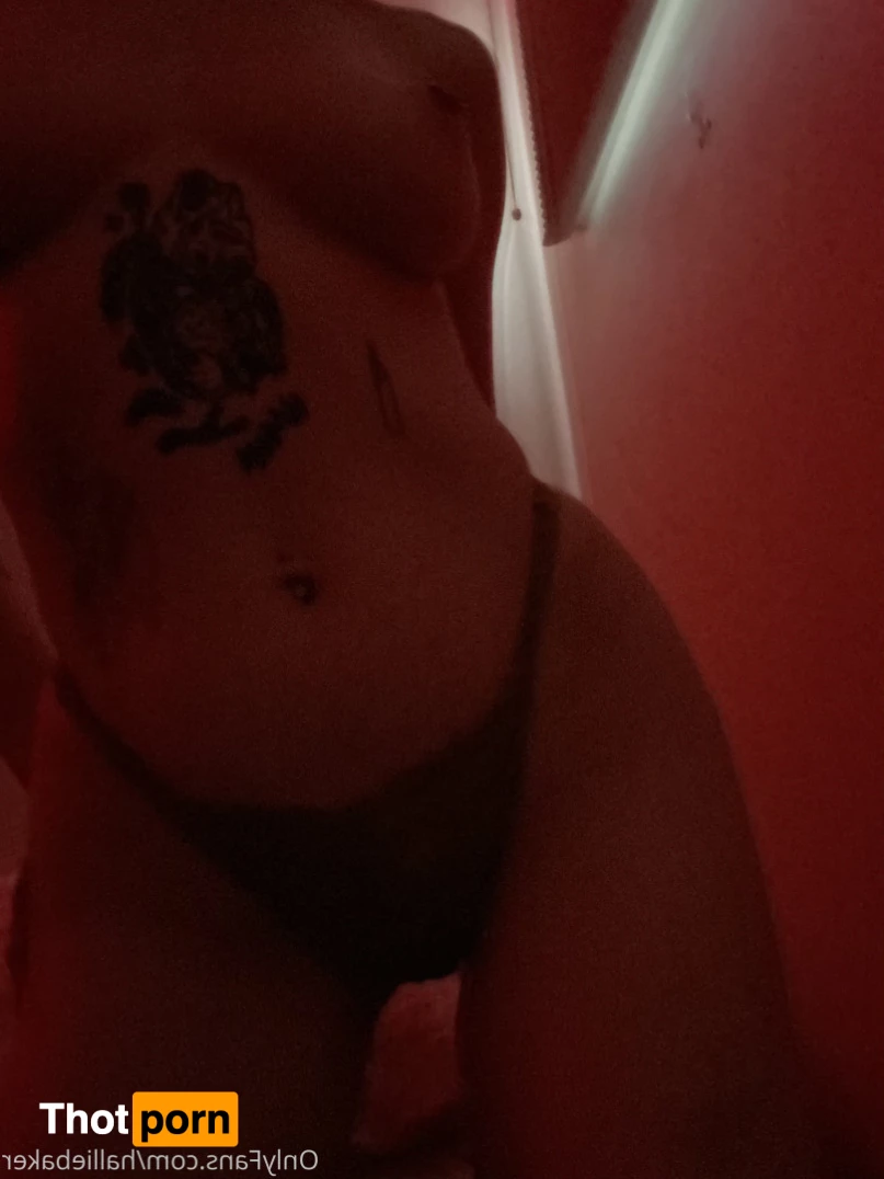 Hallie Baker 5762449