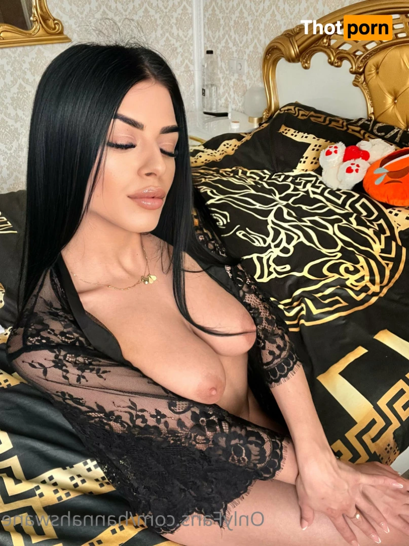 hannahswane 12698941