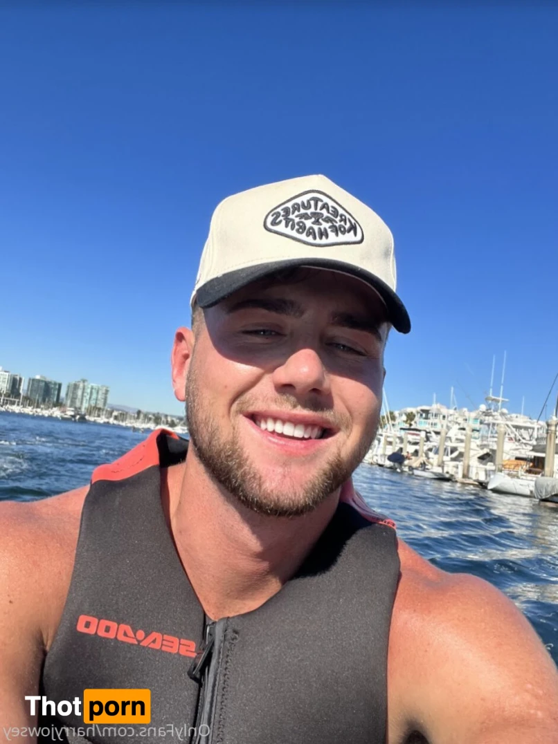 Harry Jowsey 11978902