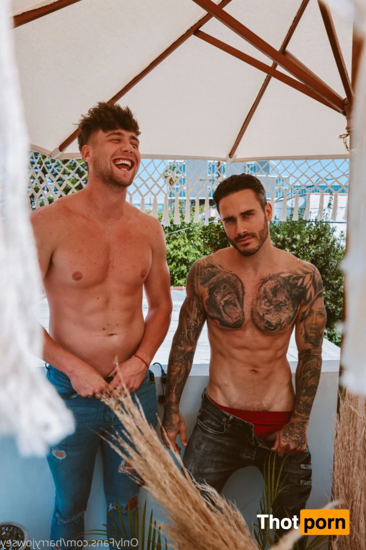 Harry Jowsey 12006188